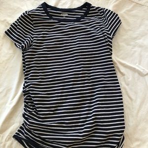 Old Navy crew neck maternity tee